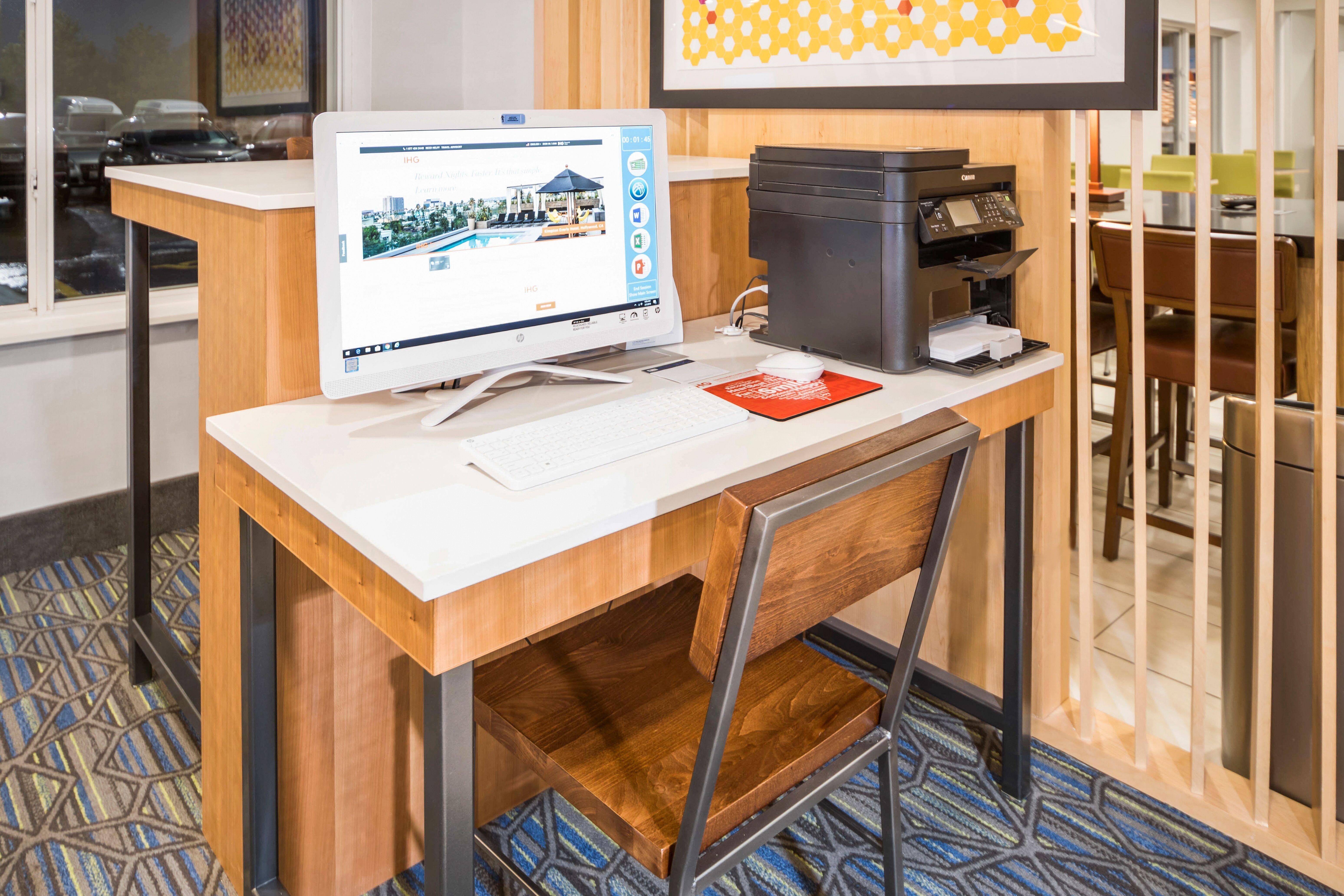 Holiday Express Chicago Northwest-vernon Hills By Ihg 2*