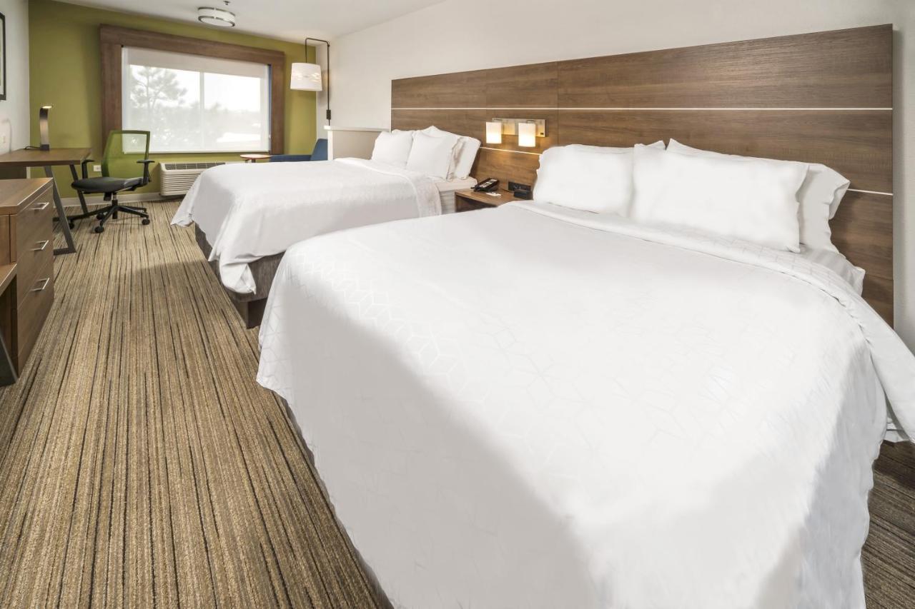 Express Chicago Northwest-vernon Hills By Ihg Vernon Hills